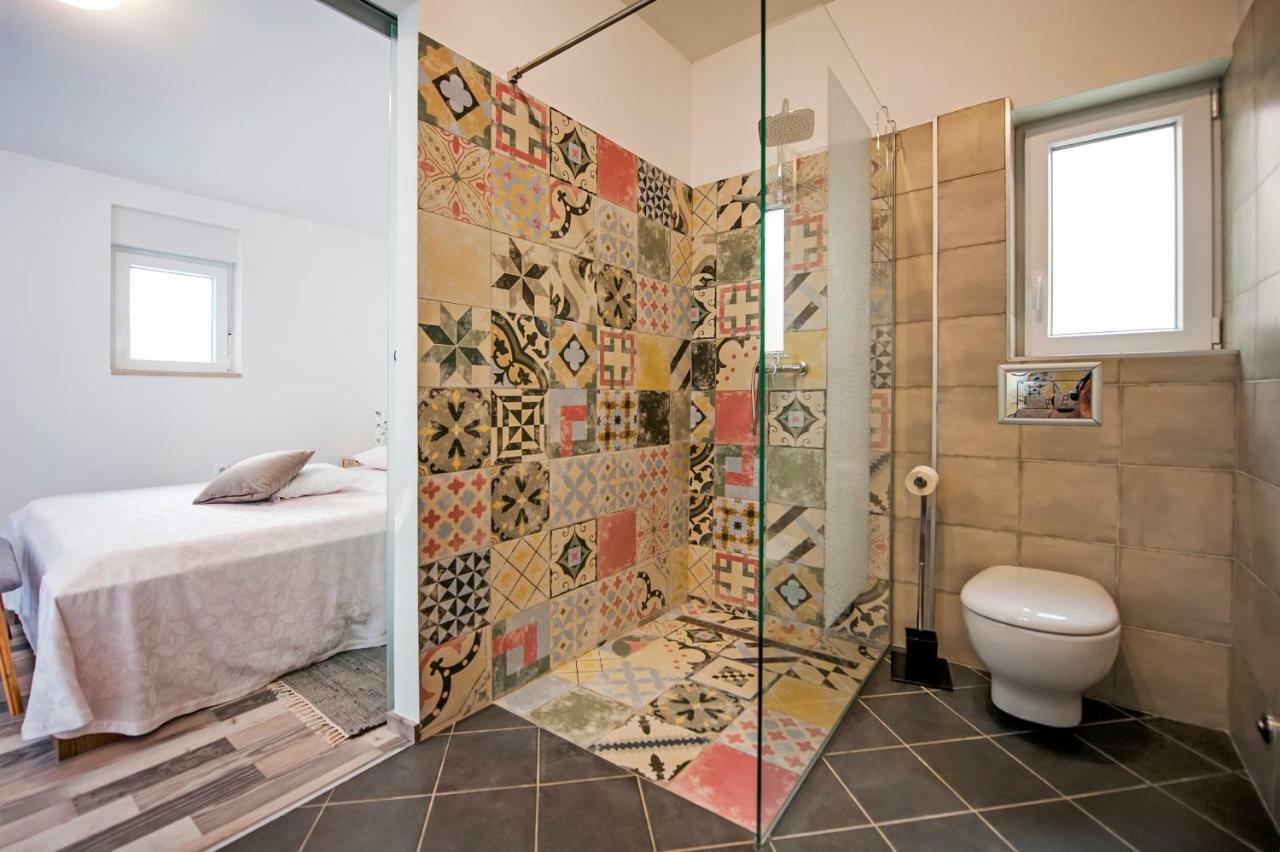 Paola Cozy Apartment Rovinj Eksteriør bilde