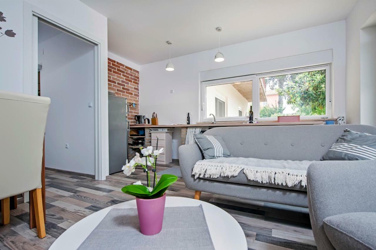 Paola Cozy Apartment Rovinj Eksteriør bilde